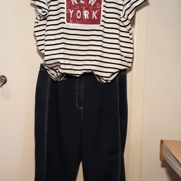 New T shirt with sequins - Picture 6 of 8